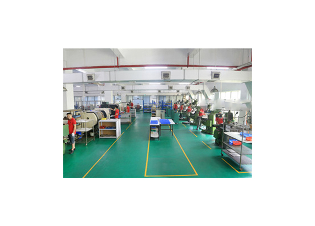 高精度生產(chǎn)設(shè)備，高質(zhì)量生產(chǎn)人員，交期有保障