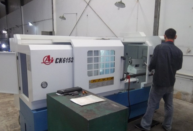 <strong>關(guān)于數(shù)控精密零件加工的優(yōu)點(diǎn)有哪些？</strong>