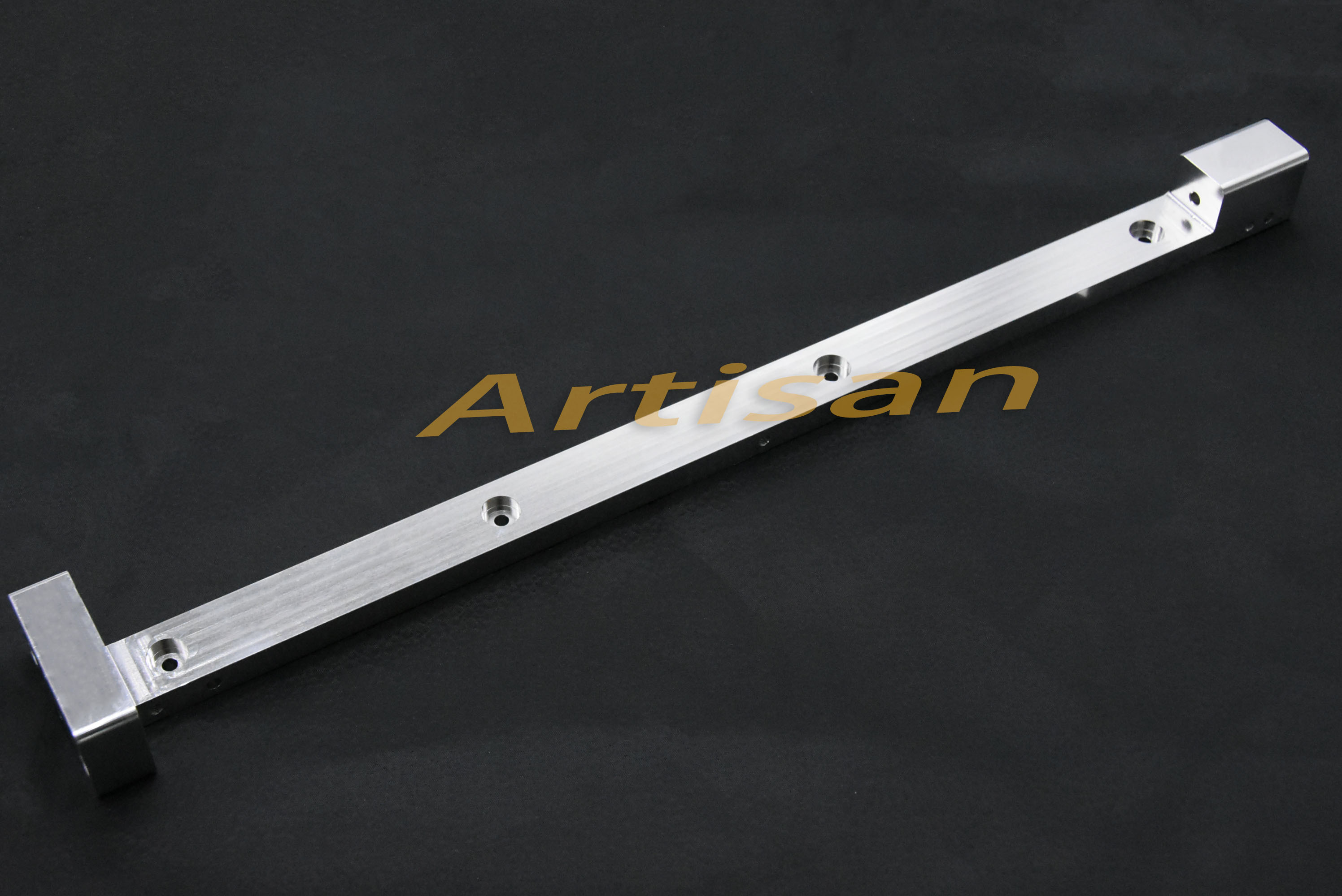 <strong>電子類(lèi)精密加工：安裝支架</strong>